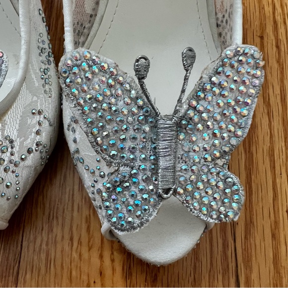 Cinderella Butterfly lace & Crystal Wedding/Cosplay Heels - Picture 5 of 10